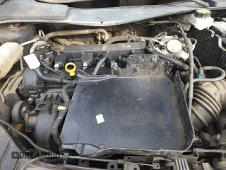 ✅ 2018 Ford Focus SE • VIN: 1FADP3F25JL279863 • Лот: 86262165. Опубликован ранее на Copart с пробегом 209 077 миль. Бесплатный доступ к архиву аукционных продаж из США и подробный отчёт об истории автомобиля на DreamBid. Изображение 13.