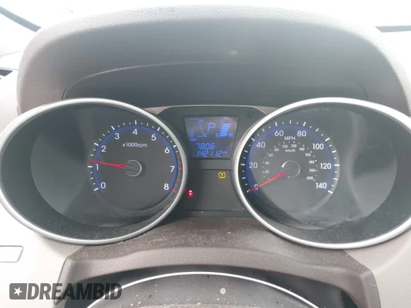✅ 2013 Hyundai Tucson GLS • VIN: KM8JU3AC5DU663030 • Lot: 44614176. Wystawiony na IAAI z przebiegiem 142 112 mil. Bezpłatny archiwum sprzedaży aukcyjnych z USA i szczegółowy raport historii pojazdu na DreamBid. Zdjęcie 7.