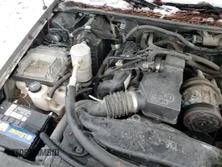 ✅ 2002 Chevrolet S-10 Fleet • VIN: 1GCCS195128238326 • Лот: 87298024. Опубликован ранее на Copart с пробегом 265 201 миль. Бесплатный доступ к архиву аукционных продаж из США и подробный отчёт об истории автомобиля на DreamBid. Изображение 13.