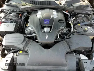 ✅ 2022 Maserati Ghibli Modena Q4 • VIN: ZAM57YTM1N1383930 • Lot: 80624305. Wystawiony na Copart z przebiegiem 76 807 mil. Bezpłatny archiwum sprzedaży aukcyjnych z USA i szczegółowy raport historii pojazdu na DreamBid. Zdjęcie 13.