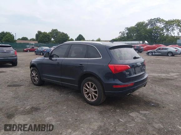 ✅ 2010 Audi Q5 Premium Plus • VIN: WA1LKAFP5AA084484 • Lot: 45580330. Wystawiony na IAAI z przebiegiem 113 033 mil. Bezpłatny archiwum sprzedaży aukcyjnych z USA i szczegółowy raport historii pojazdu na DreamBid. Zdjęcie 3.