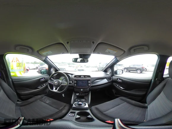 ✅ 2022 Nissan LEAF SV Plus • VIN: 1N4BZ1CV9NC557593 • Lot: 43010947. Wystawiony na IAAI z przebiegiem 123 150 mil. Bezpłatny archiwum sprzedaży aukcyjnych z USA i szczegółowy raport historii pojazdu na DreamBid. Zdjęcie 20.