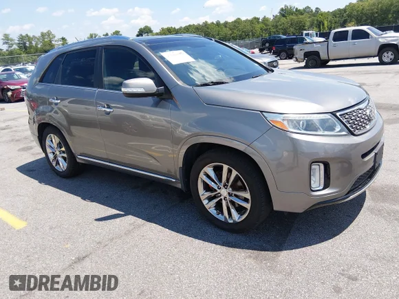 ✅ 2014 Kia Sorento SX Limited • VIN: 5XYKW4A72EG537416 • Лот: 45600589. Опубликован ранее на IAAI с пробегом 120 946 миль. Бесплатный доступ к архиву аукционных продаж из США и подробный отчёт об истории автомобиля на DreamBid. Изображение 1.