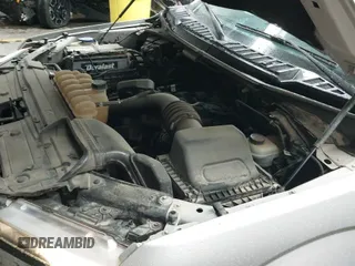 ✅ 2018 Ford F-150 XL • VIN: 1FTEW1E50JFA02084 • Lot: 43114082. Wystawiony na IAAI z przebiegiem 202 714 mil. Bezpłatny archiwum sprzedaży aukcyjnych z USA i szczegółowy raport historii pojazdu na DreamBid. Zdjęcie 19.