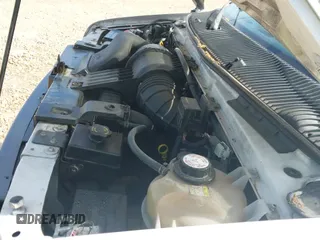 ✅ 2005 Ford Econoline Passenger XL • VIN: 1FBSS31L25HB47172 • Lot: 42075627. Listed on IAAI with 154,372 mi. Free auction sales archive from the USA and detailed vehicle history report at DreamBid. Image 13.