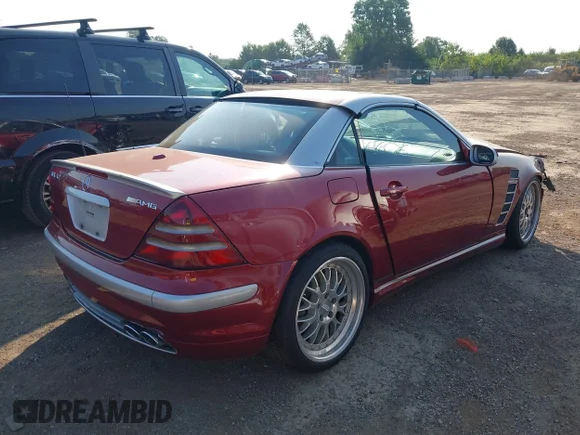 ✅ 2002 Mercedes-Benz SLK 3.2L AMG • VIN: WDBKK66FX2F237725 • Лот: 42922615. Опубліковано раніше на IAAI з пробігом Не вказано. Безкоштовний доступ до архіву аукціонних продажів зі США та докладний звіт про історію автомобіля на DreamBid. Зображення 4.