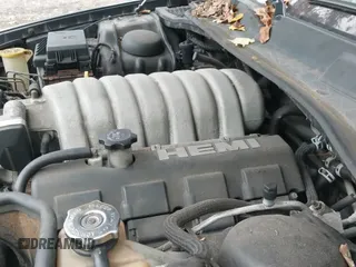 ✅ 2006 Chrysler 300 C SRT-8 • VIN: 2C3LA73W36H101173 • Lot: 43607991. Listed on IAAI with 181,823 mi. Free auction sales archive from the USA and detailed vehicle history report at DreamBid. Image 14.