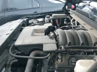 ✅ 2019 Chevrolet Tahoe LT • VIN: 1GNSCBKC4KR231153 • Lot: 42017325. Listed on IAAI with 116,960 mi. Free auction sales archive from the USA and detailed vehicle history report at DreamBid. Image 19.