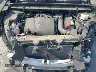 ✅ 2022 Toyota Highlander LE • VIN: 5TDZZRAHXNS554057 • Lot: 65375135. Wystawiony na Copart z przebiegiem 42 852 mil. Bezpłatny archiwum sprzedaży aukcyjnych z USA i szczegółowy raport historii pojazdu na DreamBid. Zdjęcie 14.