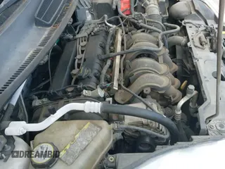 ✅ 2013 Ford Fiesta SE • VIN: 3FADP4EJ8DM225202 • Lot: 43399793. Wystawiony na IAAI z przebiegiem 179 686 mil. Bezpłatny archiwum sprzedaży aukcyjnych z USA i szczegółowy raport historii pojazdu na DreamBid. Zdjęcie 13.