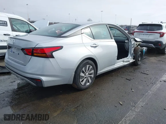 ✅ 2022 Nissan Altima S • VIN: 1N4BL4BV8NN401585 • Lot: 44409725. Wystawiony na IAAI z przebiegiem 26 131 mil. Bezpłatny archiwum sprzedaży aukcyjnych z USA i szczegółowy raport historii pojazdu na DreamBid. Zdjęcie 4.