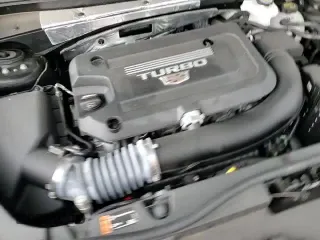 ✅ 2024 Cadillac XT4 AWD Luxury • VIN: 1GYFZBR43RF203549 • Лот: 66489745. Опубликован ранее на Copart с пробегом 11 279 миль. Бесплатный доступ к архиву аукционных продаж из США и подробный отчёт об истории автомобиля на DreamBid. Изображение 14.