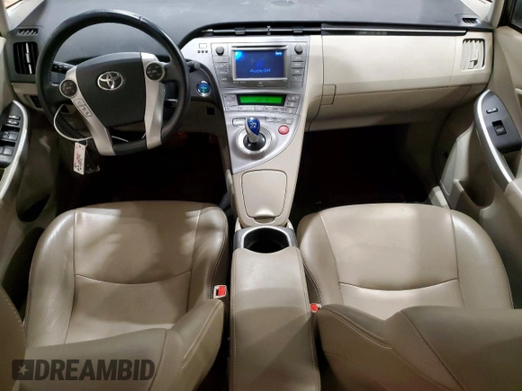 ✅ 2014 Toyota Prius Two • VIN: JTDKN3DU6E1735785 • Lot: 72803415. Wystawiony na Copart z przebiegiem 131 300 mil. Bezpłatny archiwum sprzedaży aukcyjnych z USA i szczegółowy raport historii pojazdu na DreamBid. Zdjęcie 8.