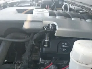 ✅ 2017 Cadillac Escalade Luxury • VIN: 1GYS4BKJ4HR362607 • Lot: 42916188. Wystawiony na IAAI z przebiegiem 147 395 mil. Bezpłatny archiwum sprzedaży aukcyjnych z USA i szczegółowy raport historii pojazdu na DreamBid. Zdjęcie 20.