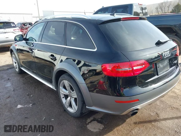 ✅ 2015 Audi allroad A4 Premium Plus • VIN: WA1UFAFL6FA038966 • Лот: 44450917. Опубліковано раніше на IAAI з пробігом 87 199 миль. Безкоштовний доступ до архіву аукціонних продажів зі США та докладний звіт про історію автомобіля на DreamBid. Зображення 3.