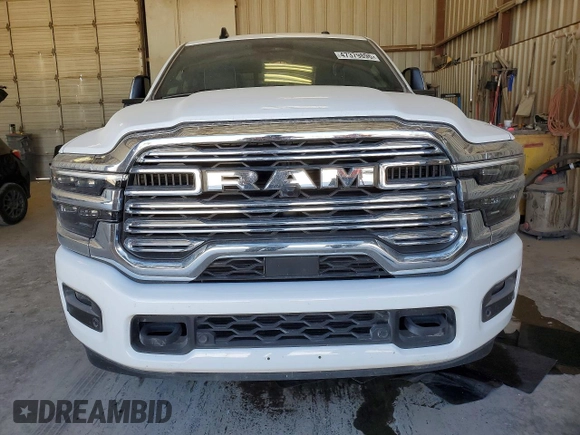 ✅ 2026 Ram 2500 Laramie • VIN: 3C63R5FL4TG249197 • Lot: 47379896. Wystawiony na Copart z przebiegiem 6 415 mil. Bezpłatny archiwum sprzedaży aukcyjnych z USA i szczegółowy raport historii pojazdu na DreamBid. Zdjęcie 5.