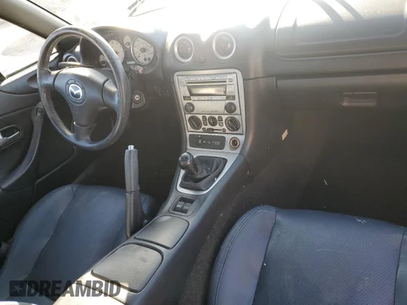 ✅ 2004 Mazda MX-5 Miata LS • VIN: JM1NB353640402308 • Лот: 84568244. Опубліковано раніше на Copart з пробігом 50 287 миль. Безкоштовний доступ до архіву аукціонних продажів зі США та докладний звіт про історію автомобіля на DreamBid. Зображення 8.