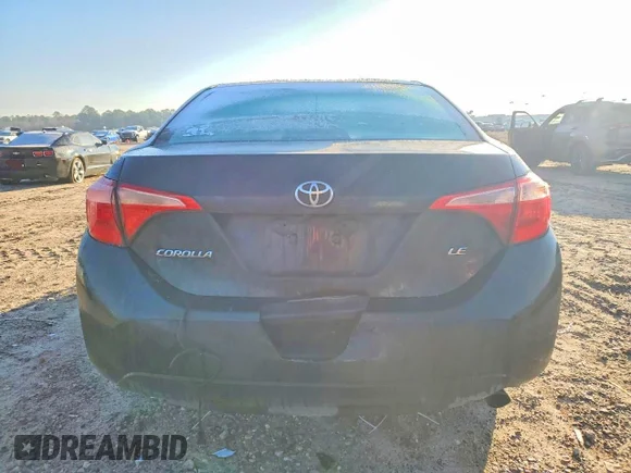 ✅ 2018 Toyota Corolla LE • VIN: 5YFBURHE3JP845868 • Лот: 74977145. Опубликован ранее на Copart с пробегом 591 133 миль. Бесплатный доступ к архиву аукционных продаж из США и подробный отчёт об истории автомобиля на DreamBid. Изображение 6.
