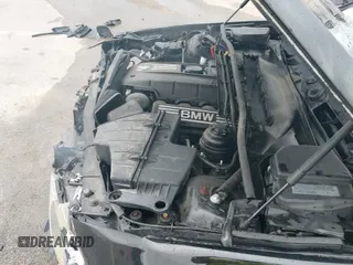 ✅ 2011 BMW 3 Series 328i xDrive • VIN: WBAPK5G56BNN25445 • Lot: 42688988. Listed on IAAI with 95,305 mi. Free auction sales archive from the USA and detailed vehicle history report at DreamBid. Image 20.