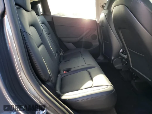 ✅ 2023 Tesla Model Y Performance • VIN: 7SAYGDEF0PF714227 • Лот: 73795243. Опубліковано раніше на Copart з пробігом 7 357 миль. Безкоштовний доступ до архіву аукціонних продажів зі США та докладний звіт про історію автомобіля на DreamBid. Зображення 10.