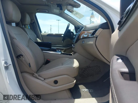 ✅ 2014 Mercedes-Benz GL 450 • VIN: 4JGDF7CE4EA348994 • Lot: 45262793. Listed on IAAI with 112,485 mi. Free auction sales archive from the USA and detailed vehicle history report at DreamBid. Image 5.