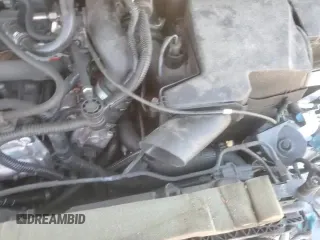 ✅ 2019 Ford Escape SE • VIN: 1FMCU9GDXKUB49344 • Lot: 93539455. Wystawiony na Copart z przebiegiem 71 518 mil. Bezpłatny archiwum sprzedaży aukcyjnych z USA i szczegółowy raport historii pojazdu na DreamBid. Zdjęcie 14.