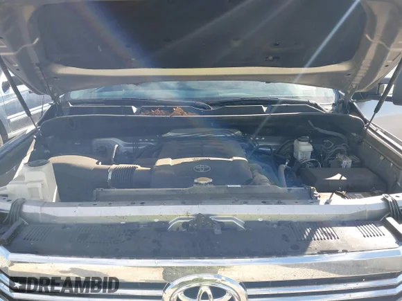✅ 2017 Toyota Tundra SR5 • VIN: 5TFUW5F10HX598252 • Lot: 43590095. Wystawiony na IAAI z przebiegiem 153 100 mil. Bezpłatny archiwum sprzedaży aukcyjnych z USA i szczegółowy raport historii pojazdu na DreamBid. Zdjęcie 10.