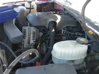 ✅ 2004 Chevrolet Suburban Z71 • VIN: 3GNFK16Z84G231091 • Лот: 41595885. Опубликован ранее на IAAI с пробегом 101 243 миль. Бесплатный доступ к архиву аукционных продаж из США и подробный отчёт об истории автомобиля на DreamBid. Изображение 19.