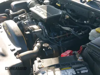 2005 Dodge Dakota Laramie with VIN 1D7HE58N95S138915, listed as a IAAI auction lot 41789883 with 342,402 mi miles and . Bid and sale history available at DreamBid. Image 12.