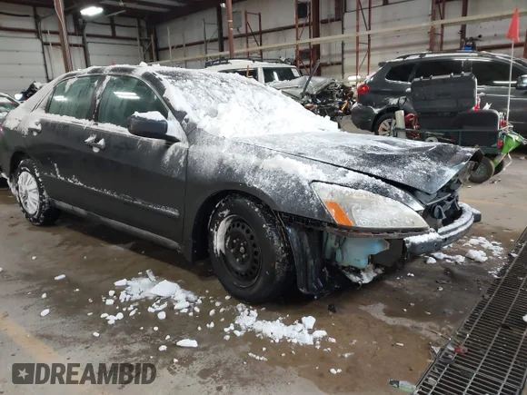 ✅ 2005 Honda Accord LX • VIN: 1HGCM56435A115090 • Lot: 44262119. Wystawiony na IAAI z przebiegiem Nie podano. Bezpłatny archiwum sprzedaży aukcyjnych z USA i szczegółowy raport historii pojazdu na DreamBid. Zdjęcie 1.