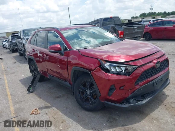 ✅ 2019 Toyota RAV4 XLE • VIN: 2T3W1RFV4KC013381 • Лот: 44808122. Опубликован ранее на IAAI с пробегом 56 015 миль. Бесплатный доступ к архиву аукционных продаж из США и подробный отчёт об истории автомобиля на DreamBid. Изображение 1.