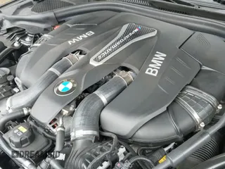 ✅ 2018 BMW 5 Series M550i xDrive • VIN: WBAJB9C5XJB286923 • Lot: 42527301. Listed on IAAI with 76,923 mi. Free auction sales archive from the USA and detailed vehicle history report at DreamBid. Image 24.