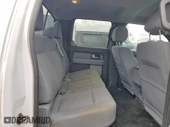 ✅ 2013 Ford F-150 XLT • VIN: 1FTFW1ET2DKE74785 • Lot: 55910156. Wystawiony na Copart z przebiegiem 161 483 mil. Bezpłatny archiwum sprzedaży aukcyjnych z USA i szczegółowy raport historii pojazdu na DreamBid. Zdjęcie 10.