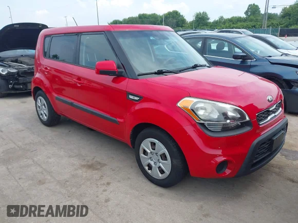 ✅ 2013 Kia Soul • VIN: KNDJT2A50D7492205 • Lot: 42875268. Listed on IAAI with 117,641 mi. Free auction sales archive from the USA and detailed vehicle history report at DreamBid. Image 1.