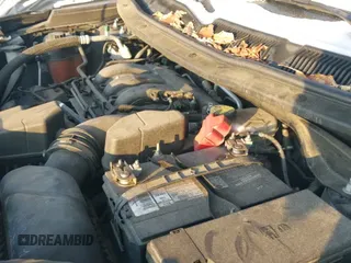 ✅ 2018 Ford Explorer • VIN: 1FM5K8B83JGB47998 • Lot: 41304064. Wystawiony na IAAI z przebiegiem 177 821 mil. Bezpłatny archiwum sprzedaży aukcyjnych z USA i szczegółowy raport historii pojazdu na DreamBid. Zdjęcie 19.