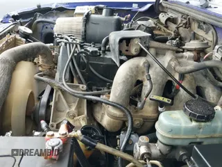 ✅ 1997 Ford Ranger XL • VIN: 1FTCR14A4VPA66223 • Lot: 41921556. Wystawiony na IAAI z przebiegiem 216 599 mil. Bezpłatny archiwum sprzedaży aukcyjnych z USA i szczegółowy raport historii pojazdu na DreamBid. Zdjęcie 20.