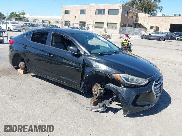 ✅ 2017 Hyundai Elantra SE • VIN: 5NPD84LF1HH038448 • Лот: 45374289. Опубликован ранее на IAAI с пробегом 125 805 миль. Бесплатный доступ к архиву аукционных продаж из США и подробный отчёт об истории автомобиля на DreamBid. Изображение 1.