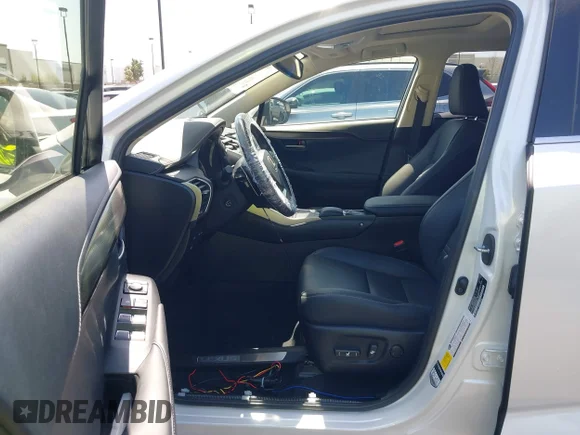 ✅ 2020 Lexus NX 300h • VIN: JTJGJRDZ4L5000855 • Лот: 41989517. Опубліковано раніше на IAAI з пробігом 72 182 миль. Безкоштовний доступ до архіву аукціонних продажів зі США та докладний звіт про історію автомобіля на DreamBid. Зображення 5.