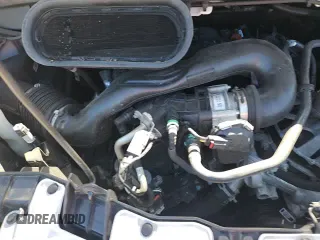 ✅ 2021 Ford Transit Cargo • VIN: 1FTBR1C80MKA29112 • Lot: 70643435. Wystawiony na Copart z przebiegiem 83 929 mil. Bezpłatny archiwum sprzedaży aukcyjnych z USA i szczegółowy raport historii pojazdu na DreamBid. Zdjęcie 15.