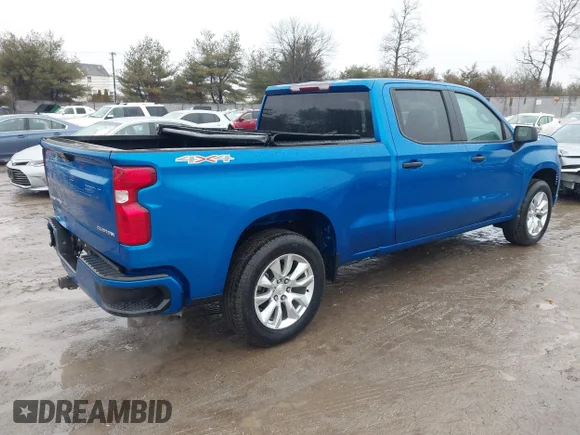 ✅ 2023 Chevrolet Silverado 1500 Custom • VIN: 1GCPDBEK9PZ175717 • Lot: 44503121. Wystawiony na IAAI z przebiegiem 13 245 mil. Bezpłatny archiwum sprzedaży aukcyjnych z USA i szczegółowy raport historii pojazdu na DreamBid. Zdjęcie 4.