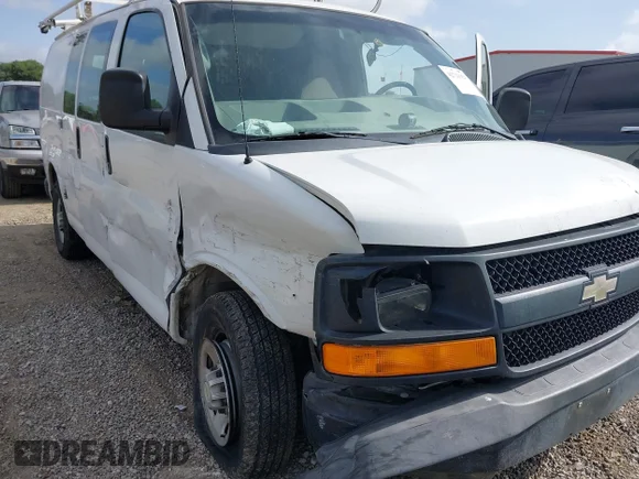✅ 2013 Chevrolet Express Cargo • VIN: 1GCWGFBA6D1108010 • Лот: 42721929. Опубліковано раніше на IAAI з пробігом 175 077 миль. Безкоштовний доступ до архіву аукціонних продажів зі США та докладний звіт про історію автомобіля на DreamBid. Зображення 6.