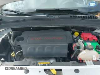 ✅ 2018 Jeep Renegade Limited • VIN: ZACCJADB2JPJ11167 • Lot: 42722738. Listed on IAAI with 28,098 mi. Free auction sales archive from the USA and detailed vehicle history report at DreamBid. Image 19.