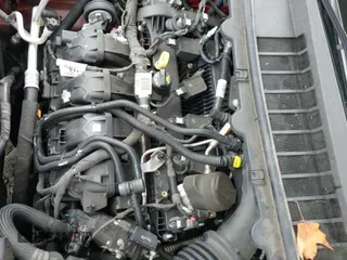 ✅ 2024 Ford Edge SEL • VIN: 2FMPK4J9XRBA30109 • Lot: 43255504. Wystawiony na IAAI z przebiegiem 13 741 mil. Bezpłatny archiwum sprzedaży aukcyjnych z USA i szczegółowy raport historii pojazdu na DreamBid. Zdjęcie 19.