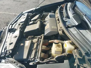 ✅ 2015 Toyota Prius Two • VIN: JTDKN3DU4F0479718 • Lot: 43540453. Listed on IAAI with 250,658 mi. Free auction sales archive from the USA and detailed vehicle history report at DreamBid. Image 19.