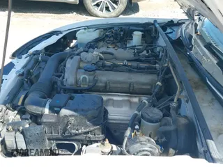 ✅ 2002 Mazda MX-5 Miata Cloth • VIN: JM1NB353X20229356 • Lot: 42342975. Wystawiony na IAAI z przebiegiem 94 729 mil. Bezpłatny archiwum sprzedaży aukcyjnych z USA i szczegółowy raport historii pojazdu na DreamBid. Zdjęcie 19.