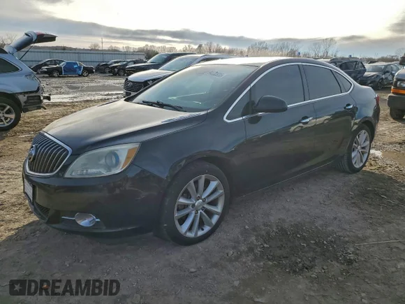 ✅ 2014 Buick Verano • VIN: 1G4PP5SK9E4239158 • Лот: 94330935. Опубліковано раніше на Copart з пробігом 158 265 миль. Безкоштовний доступ до архіву аукціонних продажів зі США та докладний звіт про історію автомобіля на DreamBid. Зображення 1.