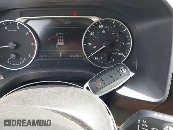 ✅ 2023 Nissan Rogue S • VIN: 5N1BT3AB7PC795277 • Lot: 44893777. Wystawiony na IAAI z przebiegiem 86 858 mil. Bezpłatny archiwum sprzedaży aukcyjnych z USA i szczegółowy raport historii pojazdu na DreamBid. Zdjęcie 11.