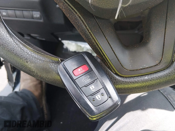 ✅ 2021 Toyota RAV4 Hybrid XLE • VIN: 2T3R6RFV3MW019432 • Lot: 44768421. Wystawiony na IAAI z przebiegiem 53 174 mil. Bezpłatny archiwum sprzedaży aukcyjnych z USA i szczegółowy raport historii pojazdu na DreamBid. Zdjęcie 11.