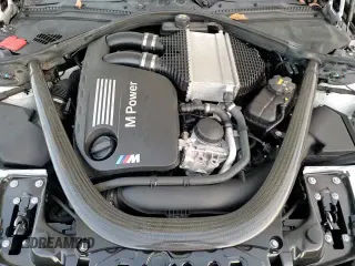 ✅ 2018 BMW M4 • VIN: WBS4Z9C5XJED31199 • Lot: 85157254. Listed on Copart with 54,034 mi. Free auction sales archive from the USA and detailed vehicle history report at DreamBid. Image 13.