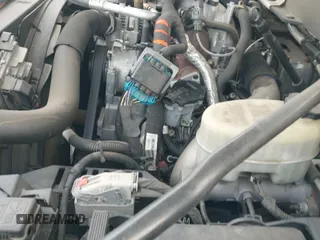 ✅ 2015 Chevrolet Silverado 2500HD LTZ • VIN: 1GC1KWE8XFF644532 • Lot: 41645727. Wystawiony na IAAI z przebiegiem 133 860 mil. Bezpłatny archiwum sprzedaży aukcyjnych z USA i szczegółowy raport historii pojazdu na DreamBid. Zdjęcie 18.